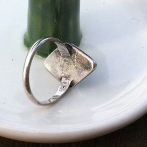 Vintage Jewelry - Vintage Turquoise Ring Vintage Jewelry - Vintage Turquoise Ring
